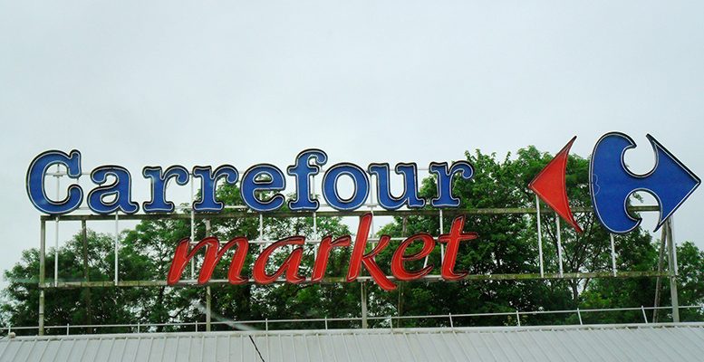 Carrefour aims to change model to digitalisation