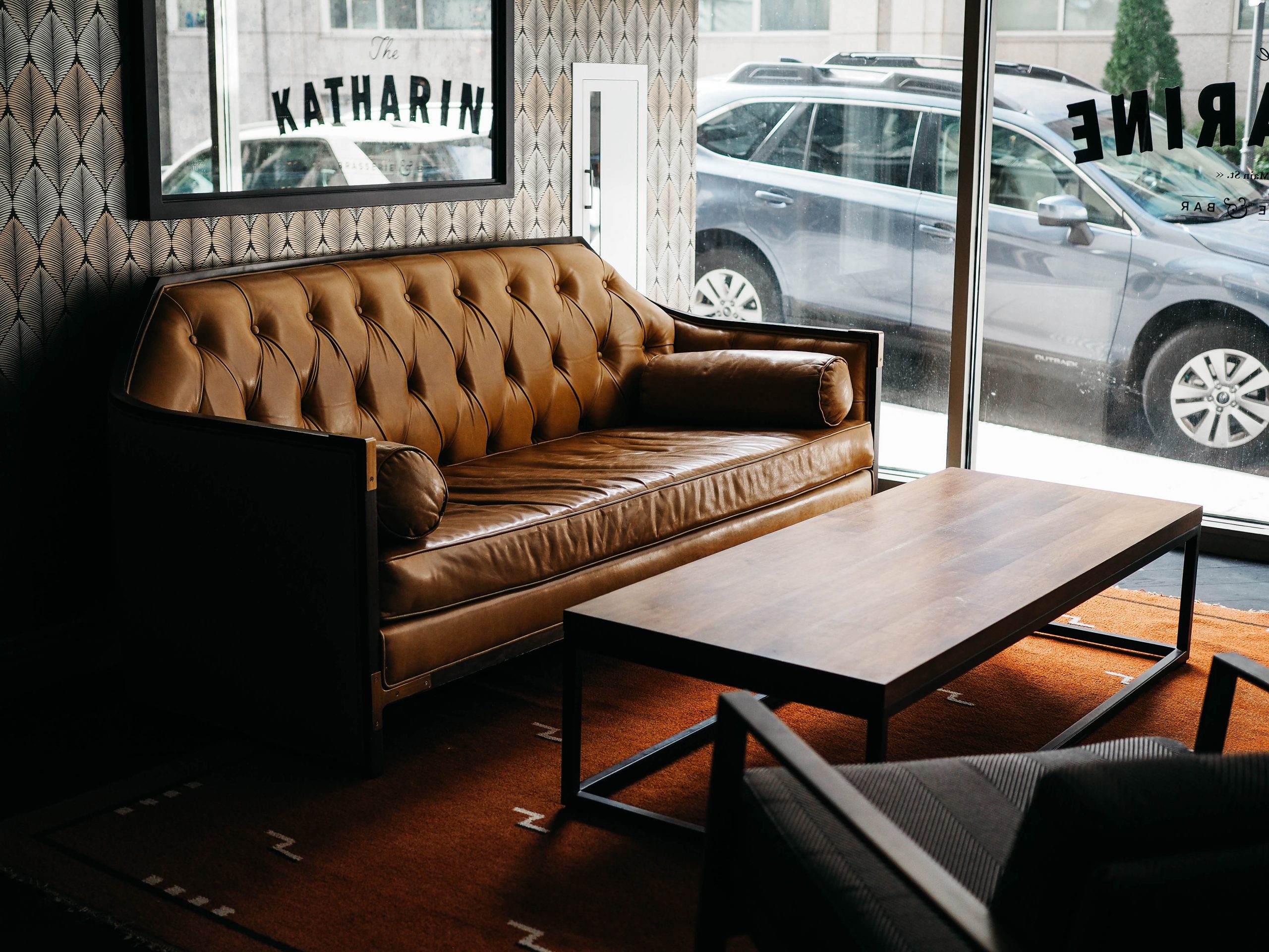 leather sofas in Sydney